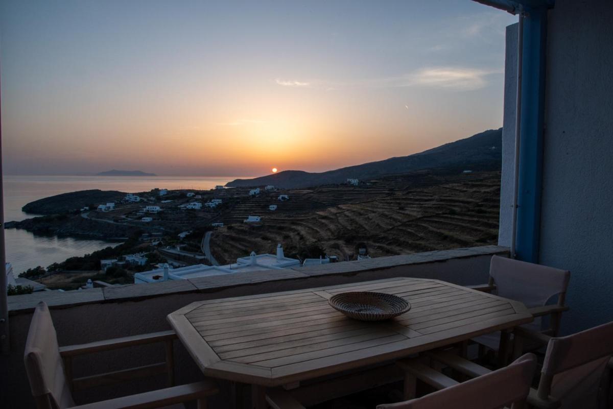 Iliopetra Residence Agios Romanos Exteriör bild