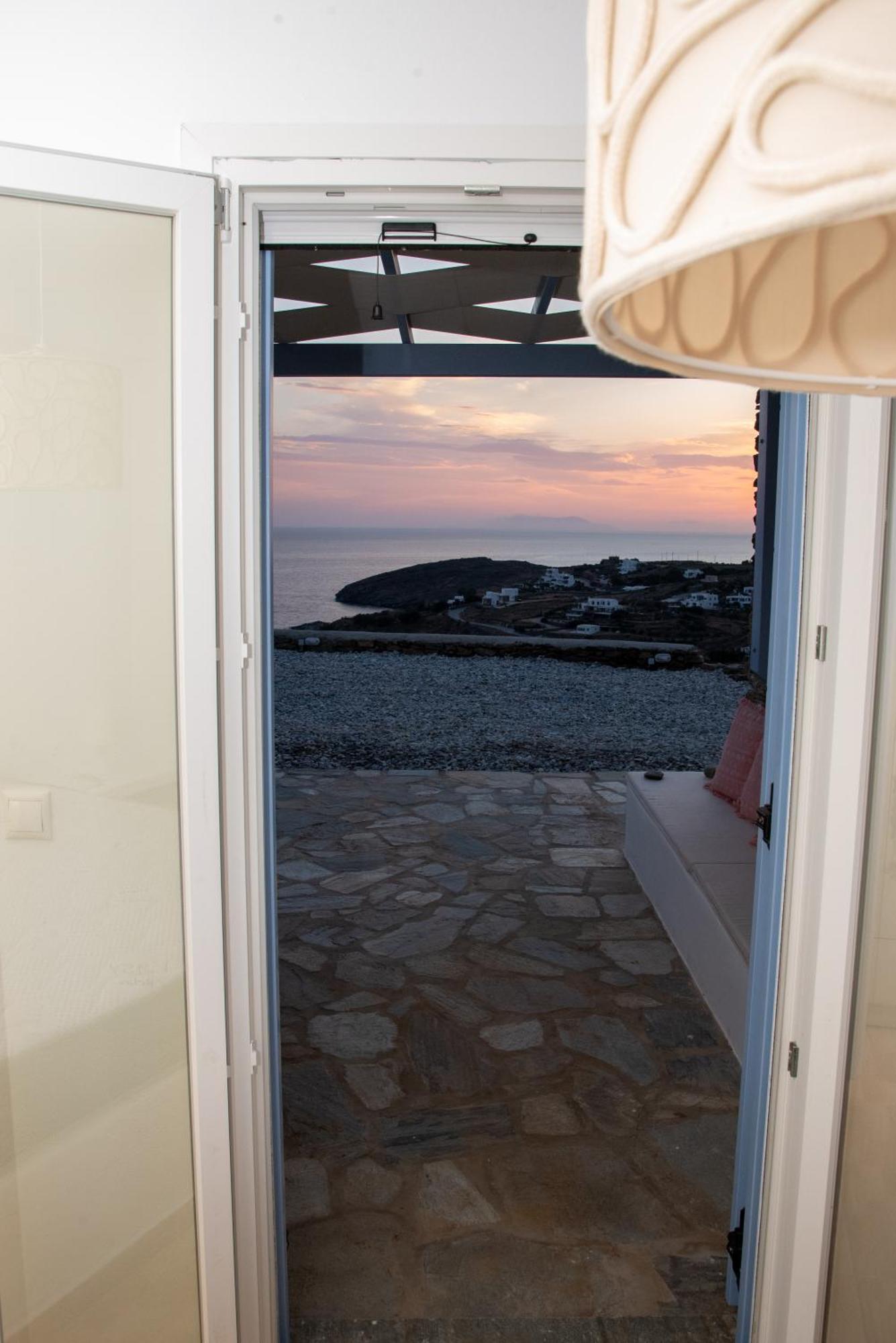 Iliopetra Residence Agios Romanos Exteriör bild