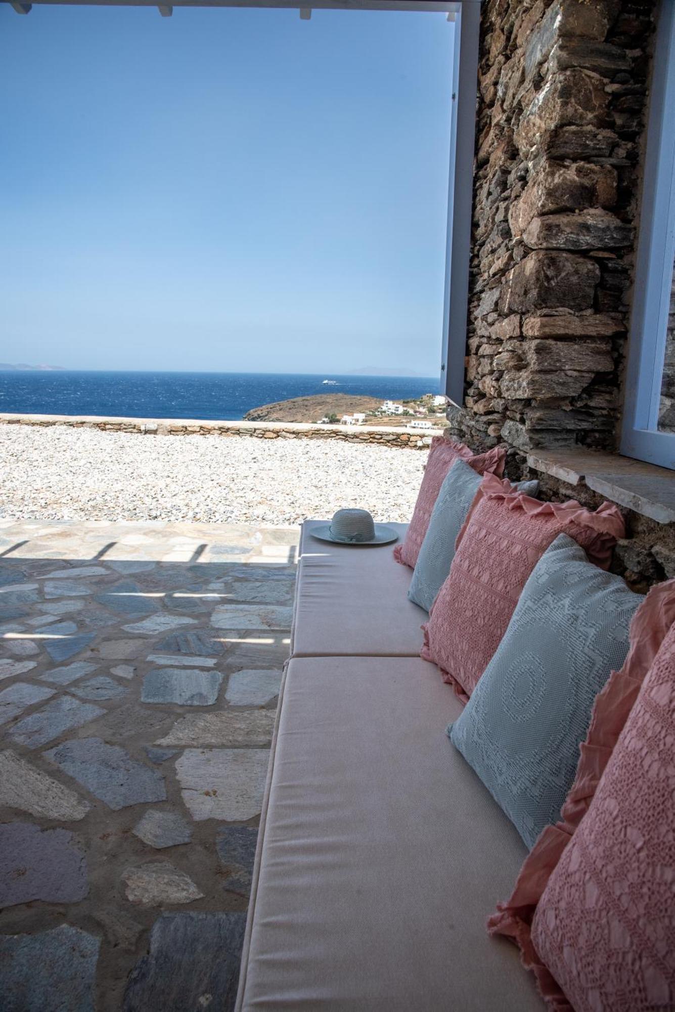 Iliopetra Residence Agios Romanos Exteriör bild